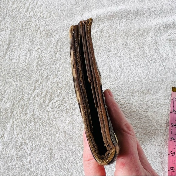 UPCYCLED COW HAIR LEOPARD PRINT LEATHER LONG BI-FOLD WALLET CLUTCH - Picture 10 of 12